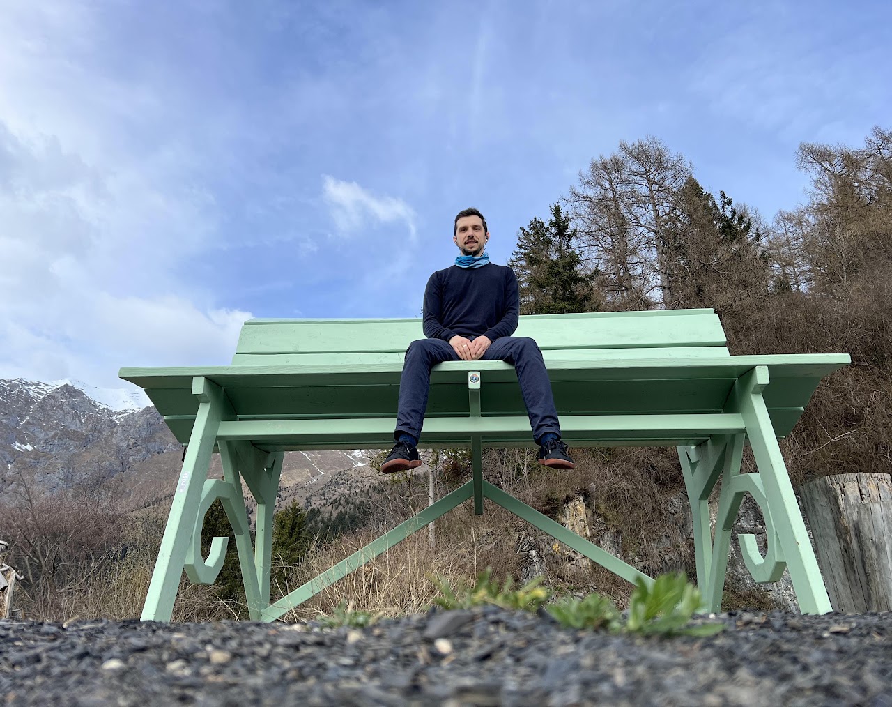 Wielkie Ławki (Big Bench Community Project)